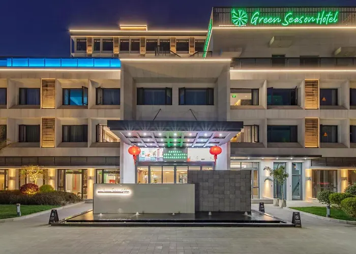 Green Season Hotel